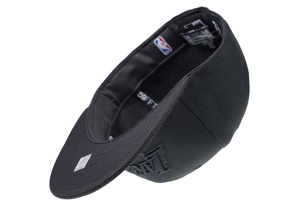 New Era Los Angeles Lakers Black on Black Edition 59Fifty Fitted Hat