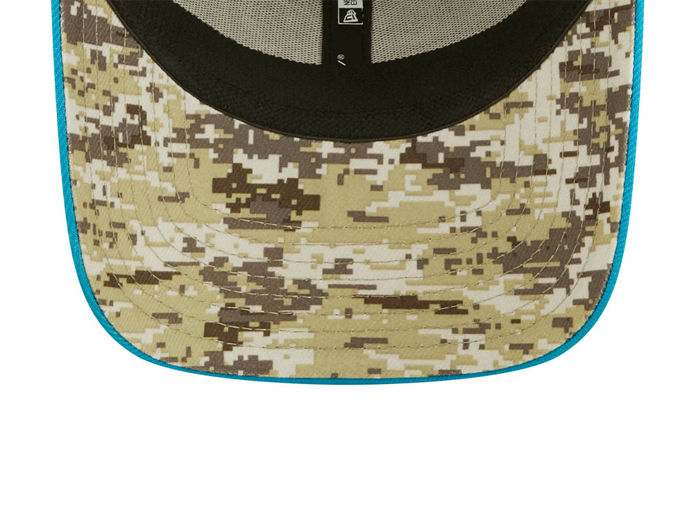 New Era Carolina Panthers Salute to Service 2022 39Thirty Stretch Hat