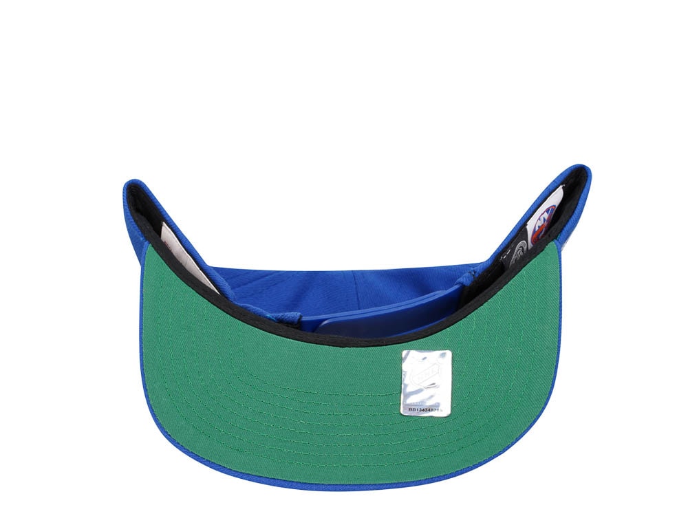Mitchell & Ness New York Islanders Alternate Flip Snapback Hat
