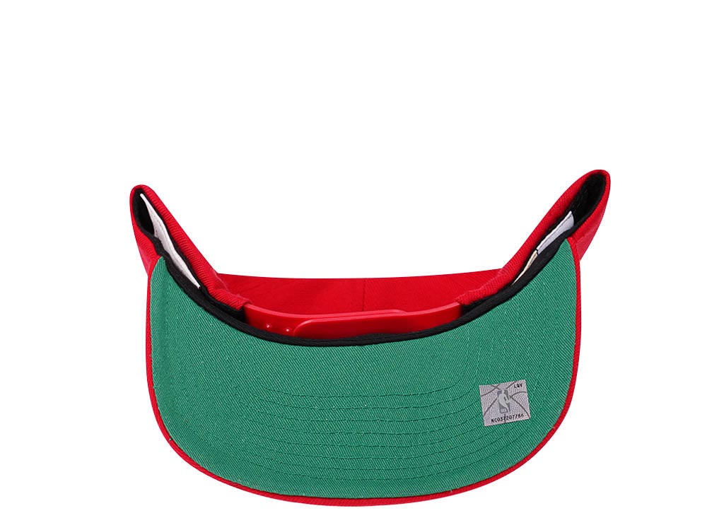 Mitchell & Ness Portland Trail Blazers Hardwood Classics Snapback Hat