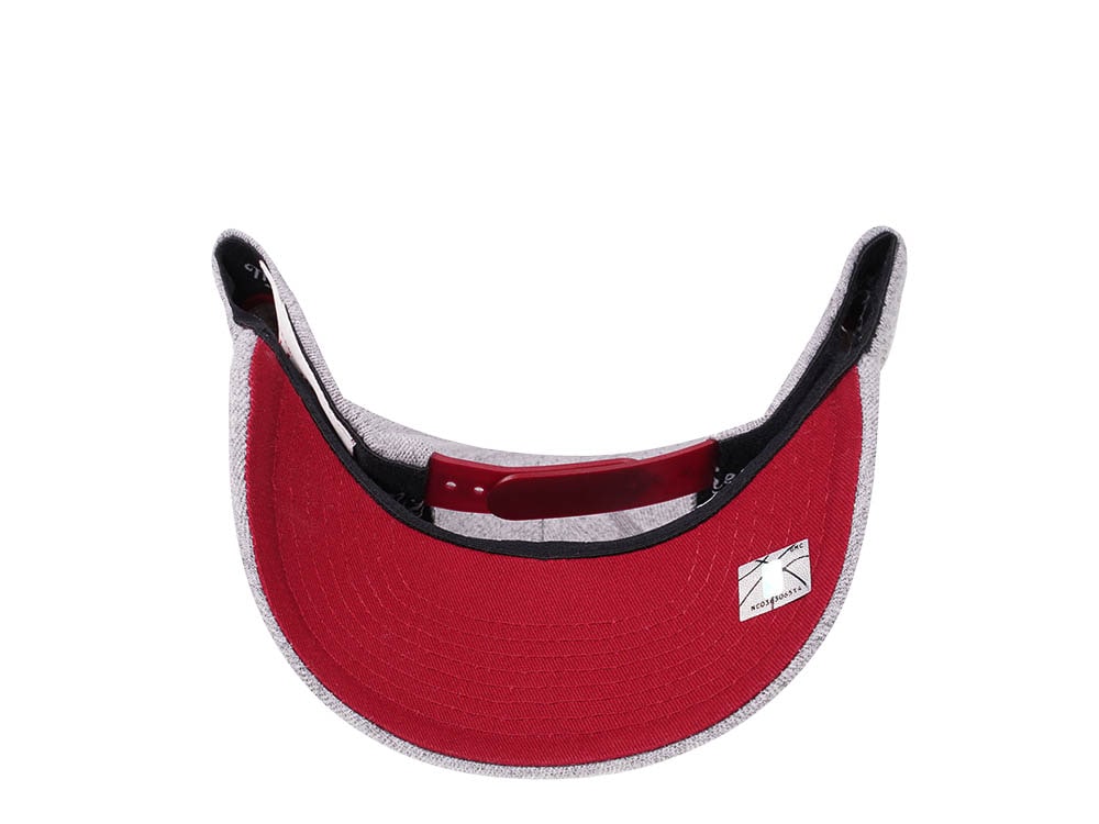 Mitchell & Ness Miami Heat Heather Gray Red Line Solid Flex Snapback Hat