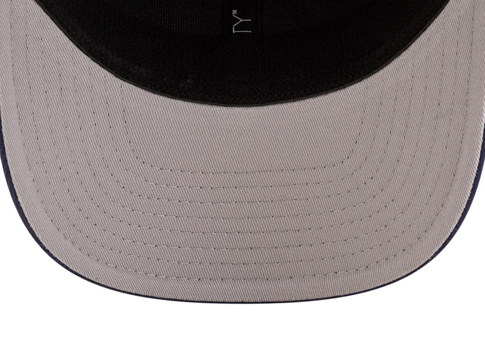 New Era Montreal Canadiens NHL Team 9Seventy Stretch Snapback Hat