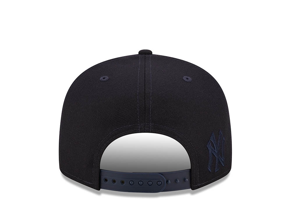 New Era New York Yankees Team Typography 9Fifty Snapback Hat