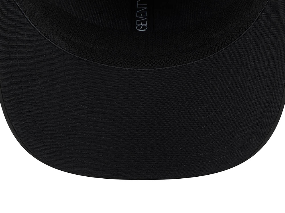 New Era Tennessee Titans NFL Salute to Service 2026 Digi Camo Black 9Seventy Stretch Snapback Hat