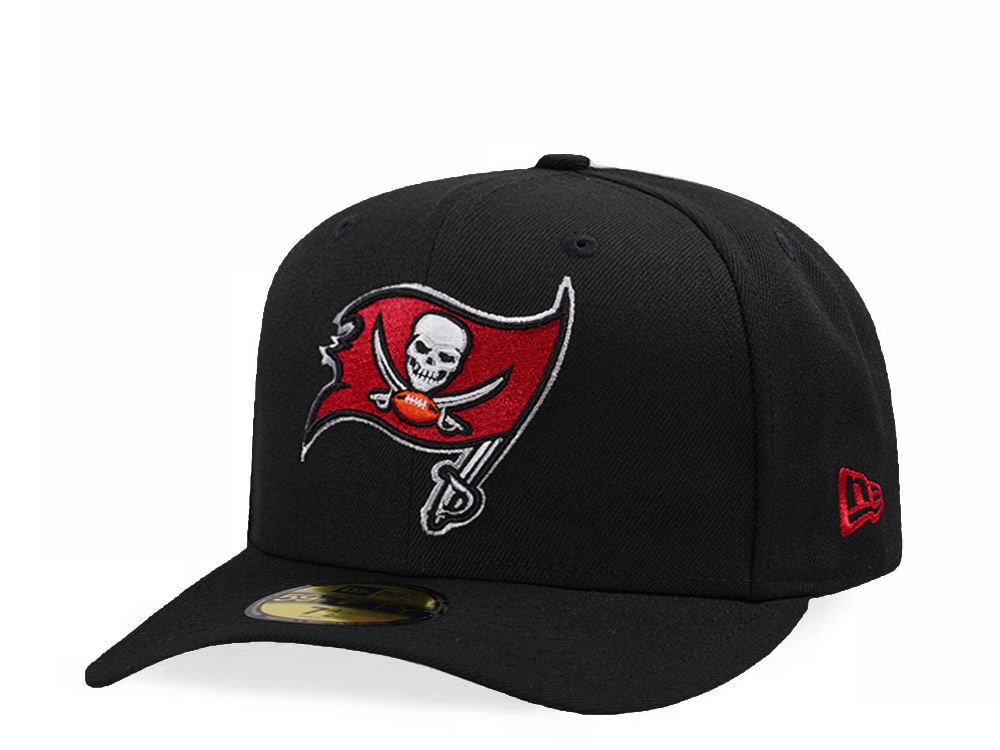 New Era Tampa Bay Buccaneers Black Classic Edition Pre Curved 59Fifty Fitted Hat