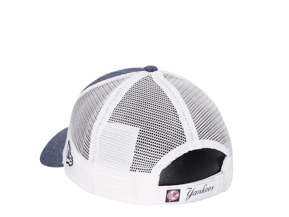 New Era New York Yankees Navy Trucker Strapback Hat