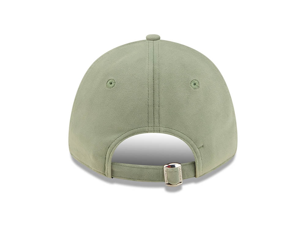 New Era New York Yankees Velvet Jade Womens 9Forty Strapback Hat