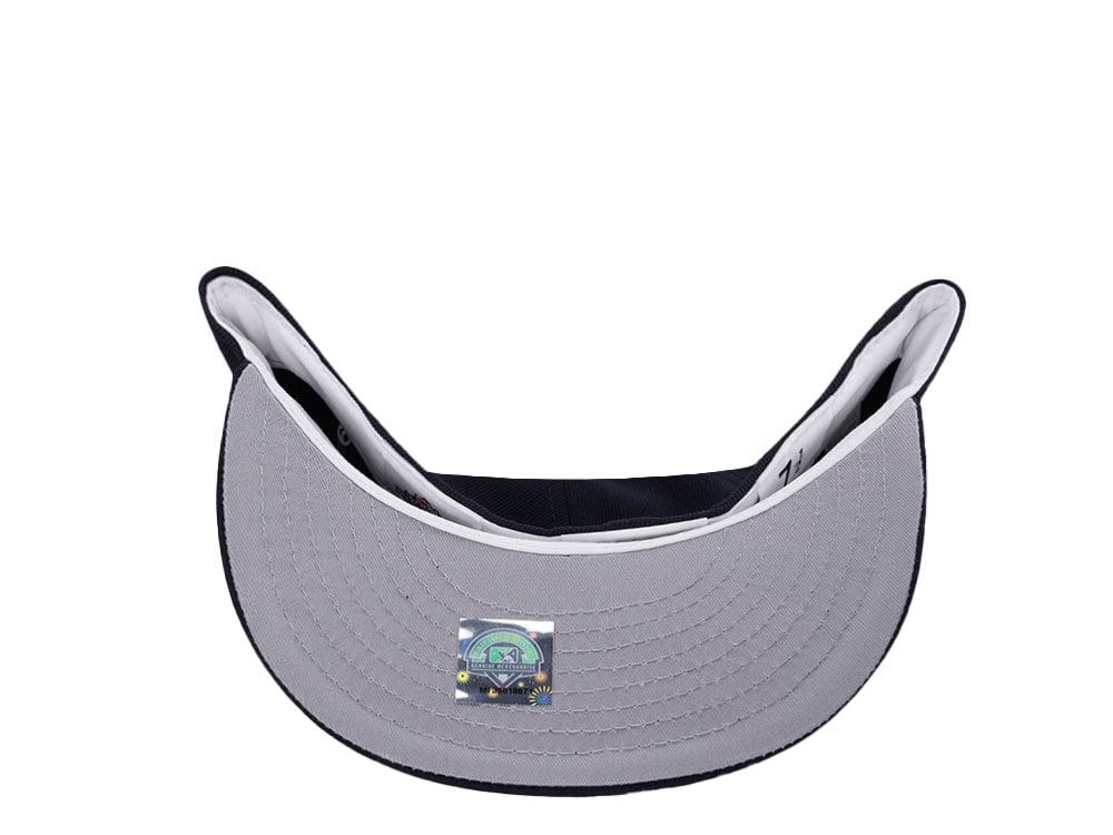 New Era Greenville Hornets Navy Metallic Edition 59Fifty Fitted Hat