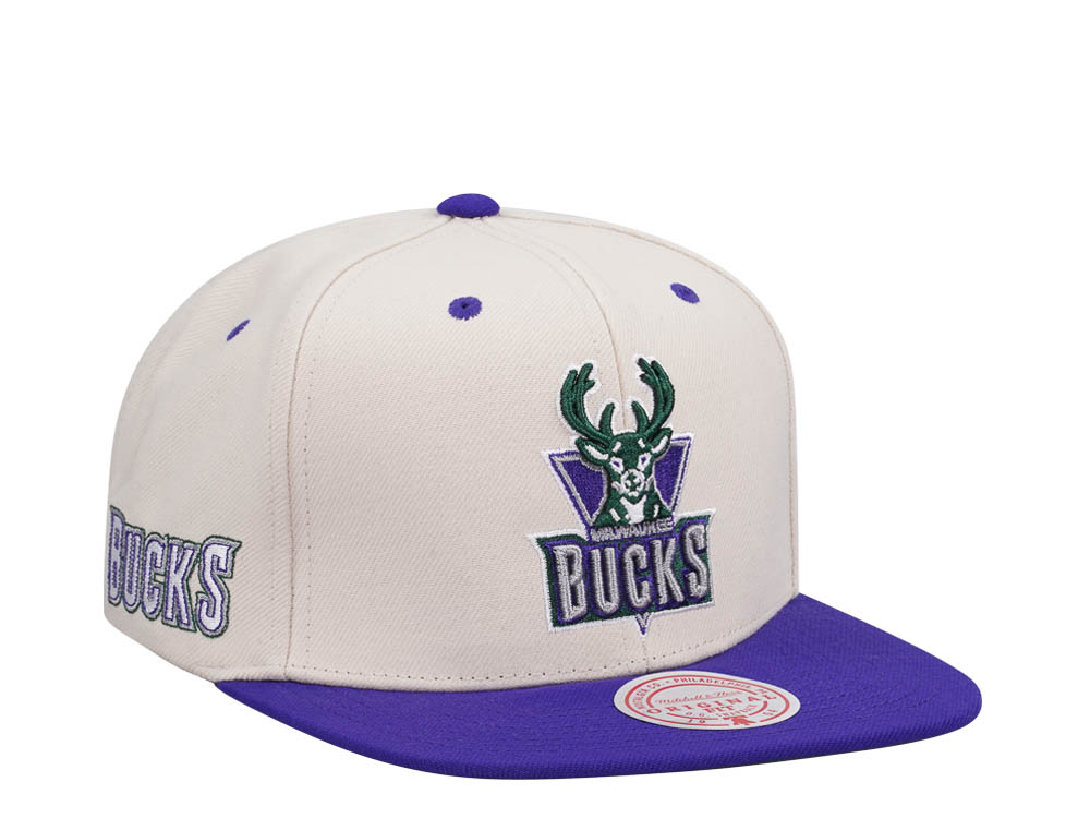 Mitchell & Ness Milwaukee Bucks Sail Off White Two Tone Snapback Hat