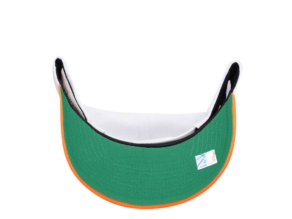 Mitchell & Ness Phoenix Suns Team Two Tone 2.0 Pro White Snapback Hat