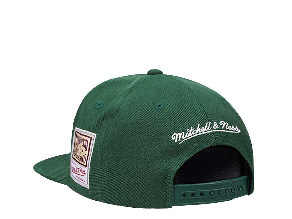 Mitchell & Ness Milwaukee Bucks Jersey Love Hardwood Classic Snapback Hat