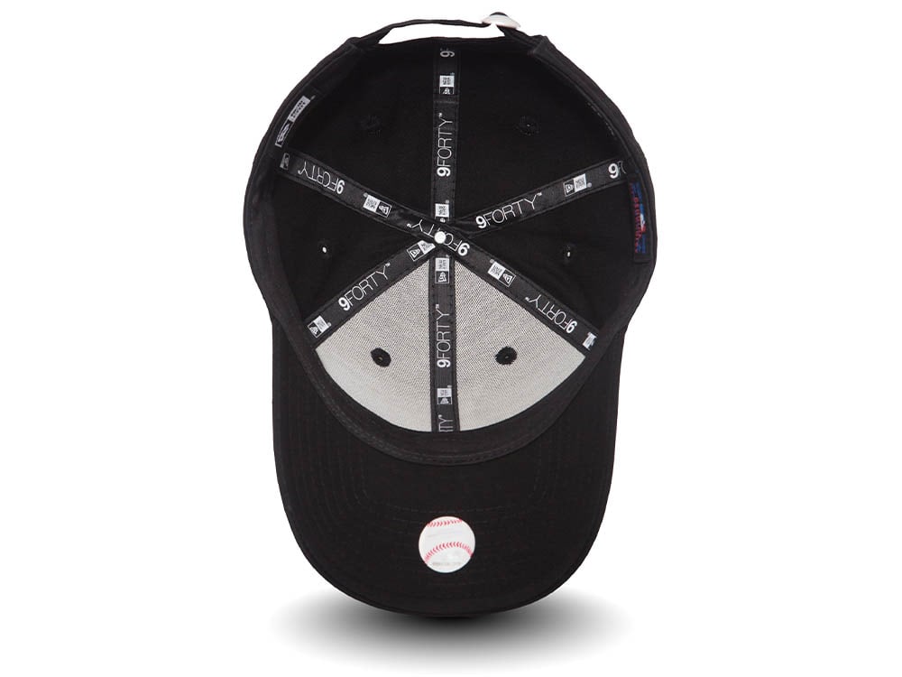 New Era Los Angeles Dodgers League Essential Black 9forty Snapback Hat