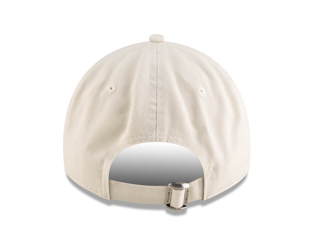 D*D様 バ帽 9TWENTY RETRO CROWN CAP バナナマン ポッ New Era Daffy Duck Cream 9Twenty Snapback Cap | TOPPERZSTORE.COM