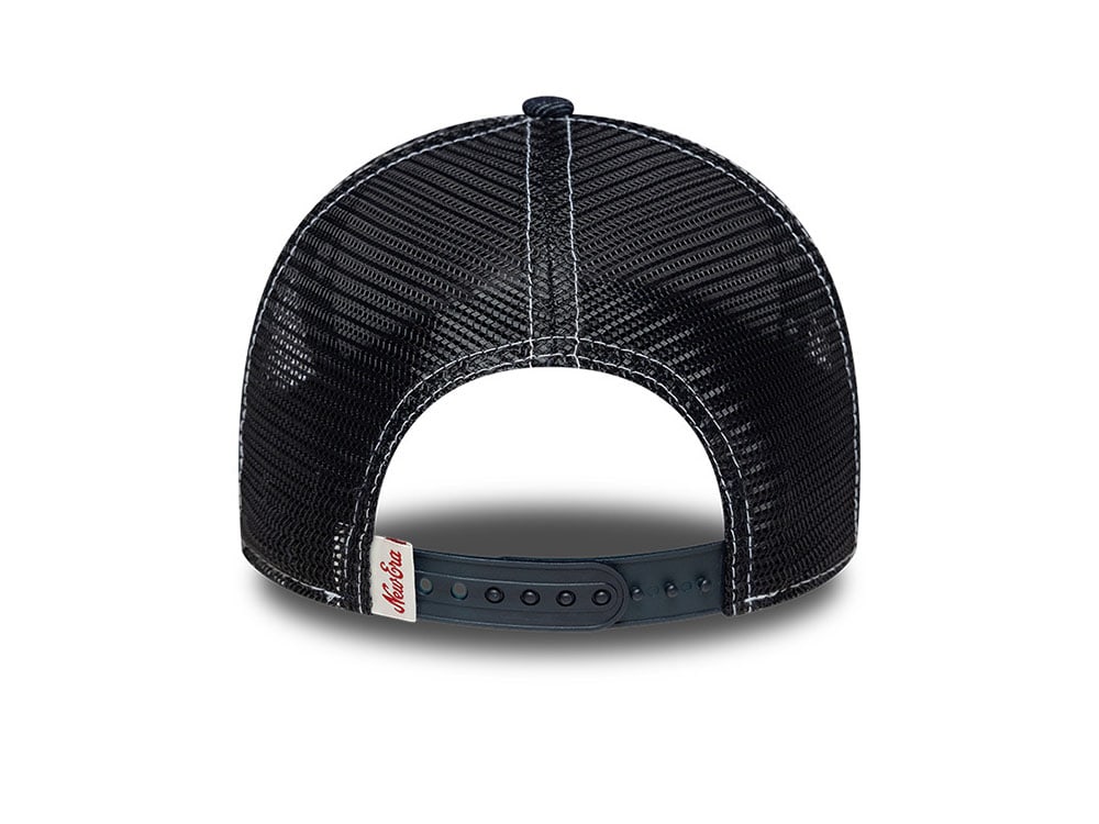 New Era Oval Patch Navy 9Forty Womens Trucker Snapback Hat
