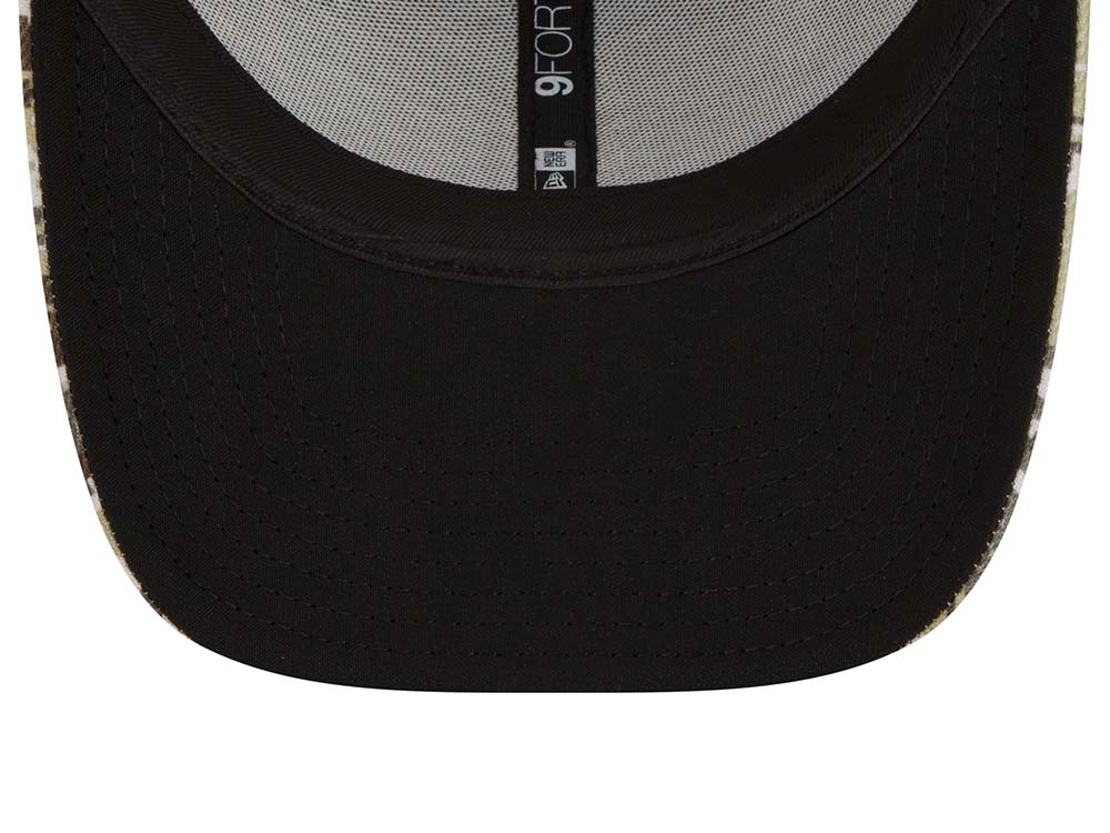 New Era Indianapolis Colts Salute to Service 21 9Forty Trucker Snapback Hat
