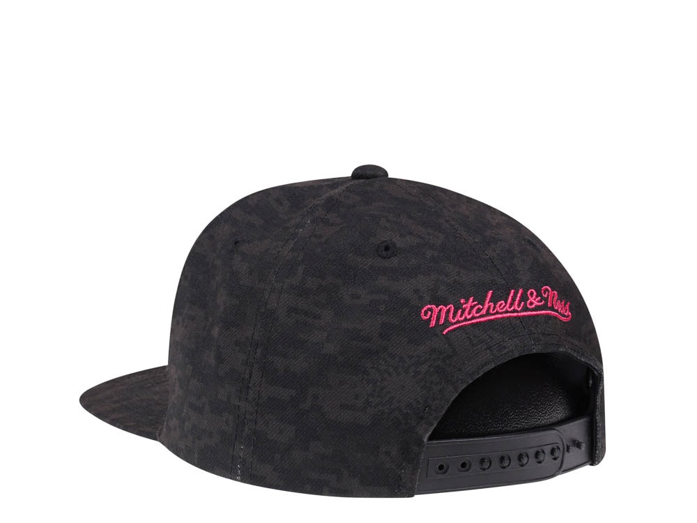 Mitchell & Ness San Antonio Spurs NBA Team Digi Camo Hardwood Classic Snapback Hat