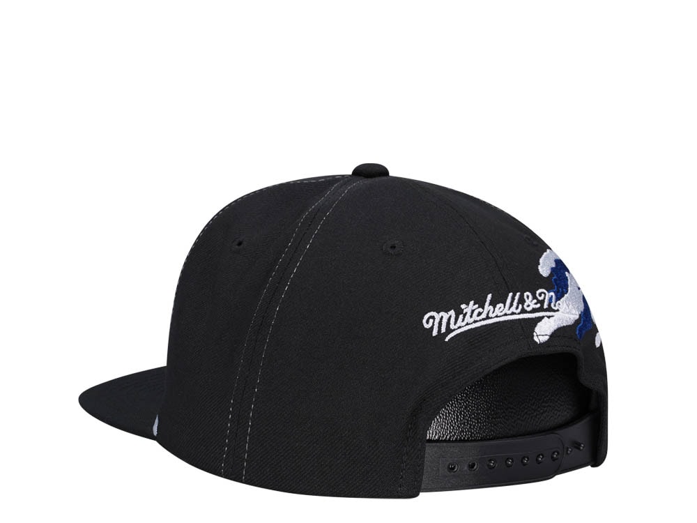 Mitchell & Ness Toronto Maple Leafs Vintage Paintbrush Snapback Hat