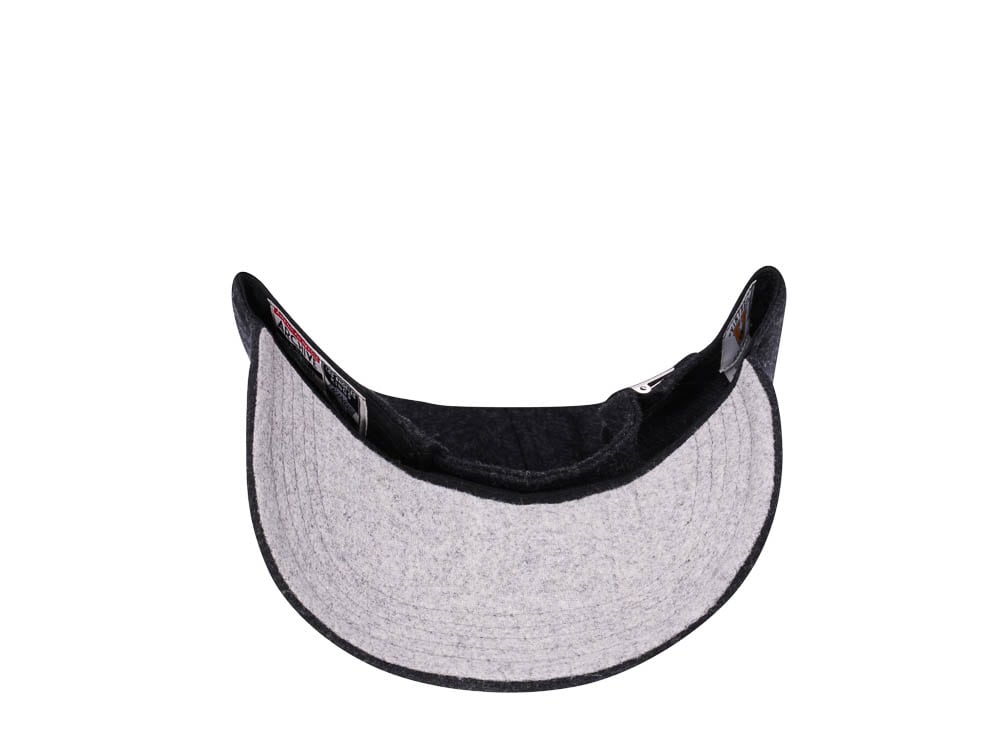 American Needle Los Angeles Kings Black Curved Archive Wool Strapback Hat