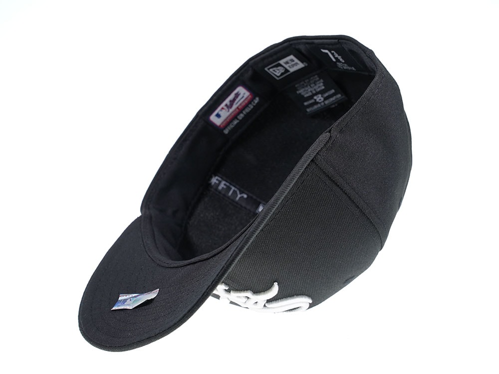 New Era Chicago White Sox Authentic On-Field Low Profile  59Fifty Fitted Hat