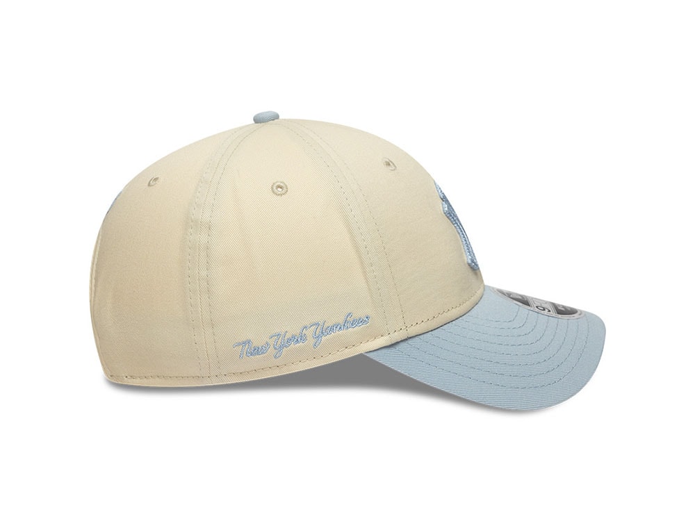 New Era New York Yankees Side Script Two Tone 9Forty M Crown Snapback Hat