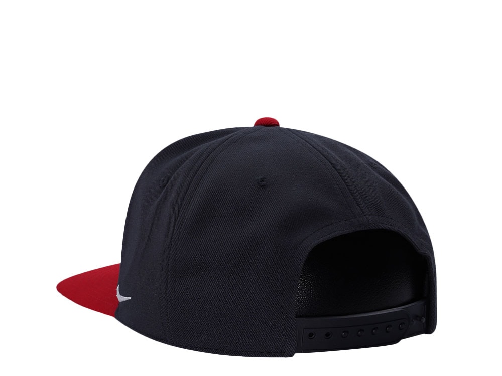 Nike Boston Red Sox Dri-Fit Pro Black Two Tone Edition Snapback Hat