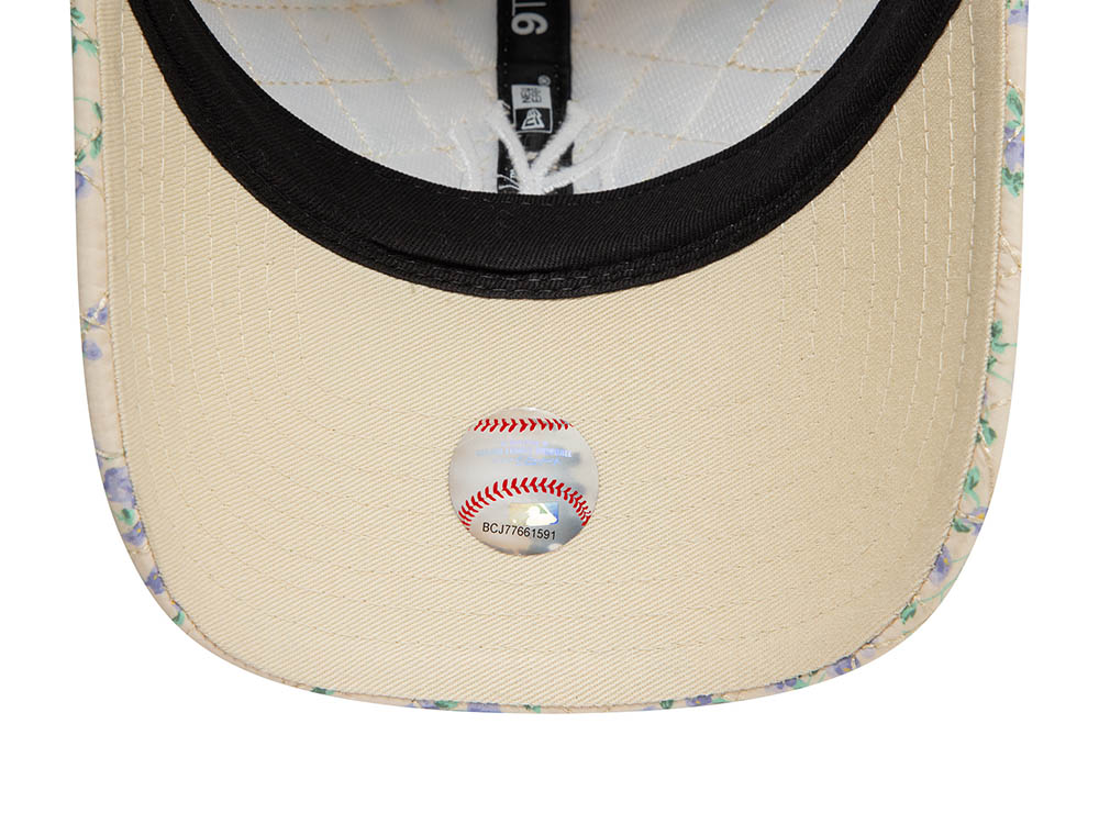 New Era New York Yankees Floral Quilt Womens 9Twenty Strapback Hat
