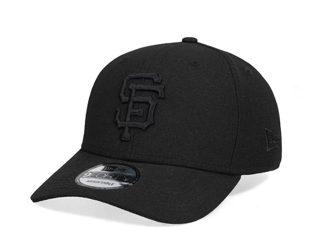New Era San Francisco Giants Black on Black Edition 9Forty Snapback Hat