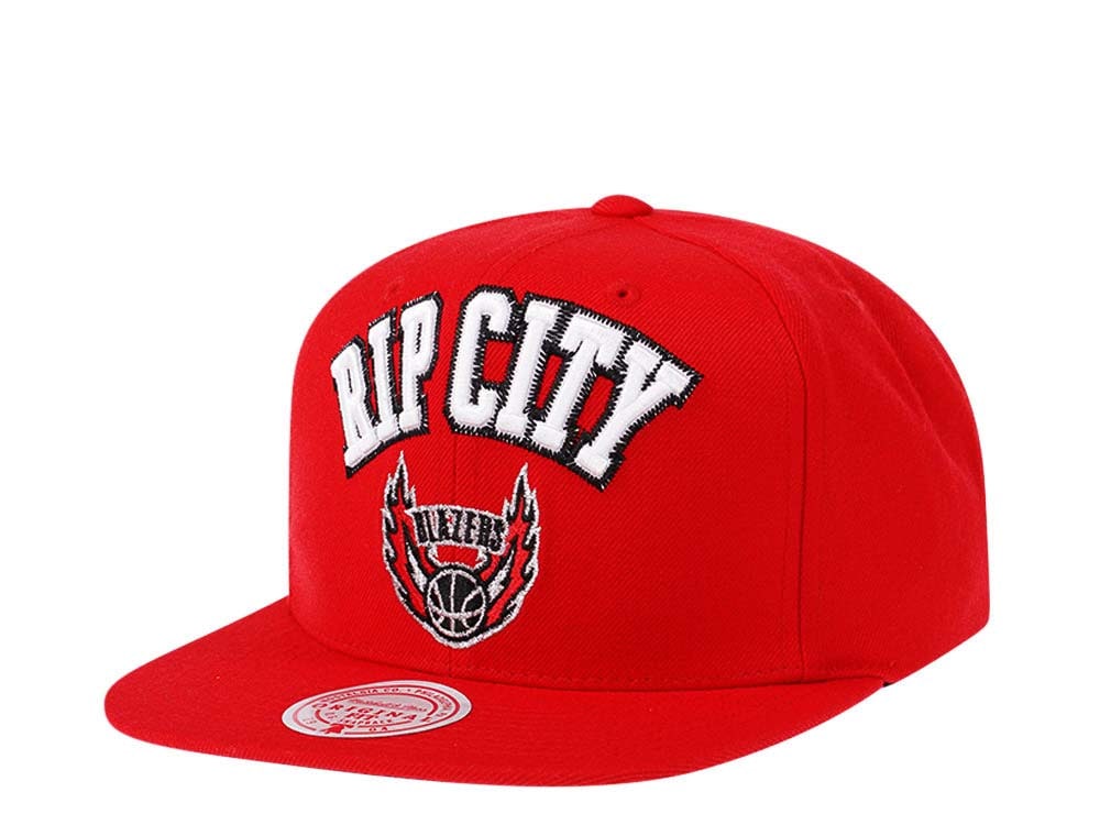Mitchell & Ness Portland Trail Blazers HWC Zig Zag Satin Undervisor Snapback Hat