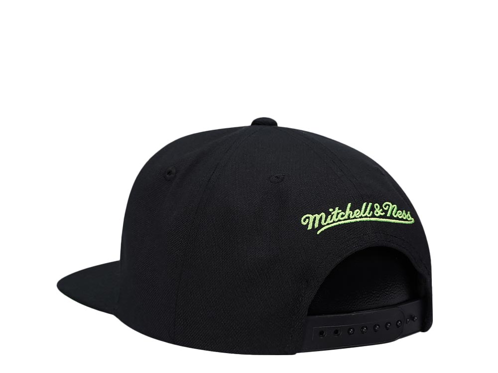 Mitchell & Ness Dallas Mavericks Slime Drip Hardwood Classic Snapback Hat