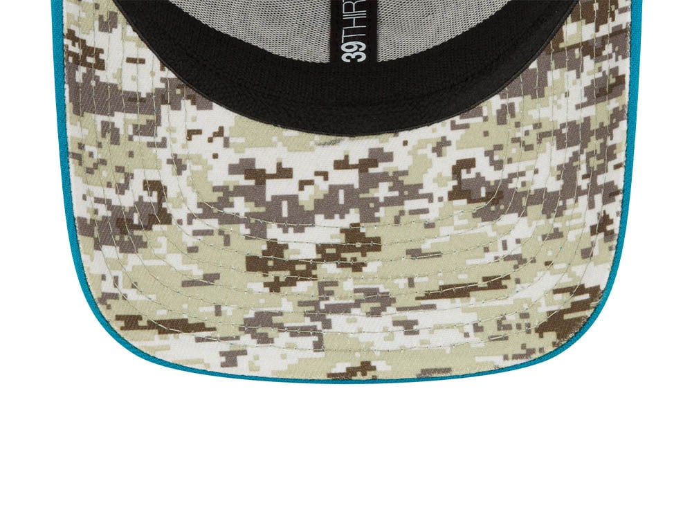 New Era Jacksonville Jaguars Salute to Service 2022 39Thirty Stretch Hat
