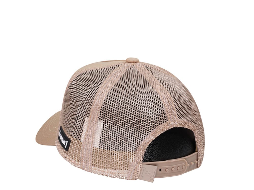 Capslab Looney Tunes Wile E. Coyote Trucker Snapback Hat