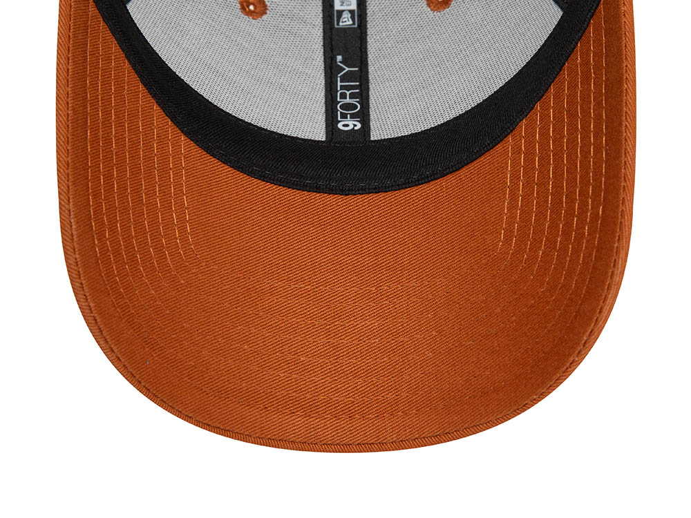 New Era Essential Brown Basic 9Forty Strapback Hat