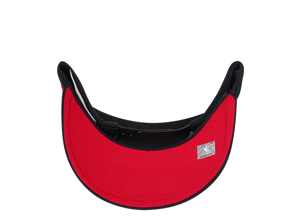 Mitchell & Ness Philadelphia 76Ers Team Ground Red Line Solid Flex Snapback Hat