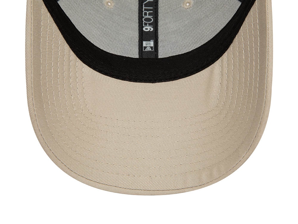 New Era New York Yankees League Essential Stone Brown 9Forty Strapback Hat