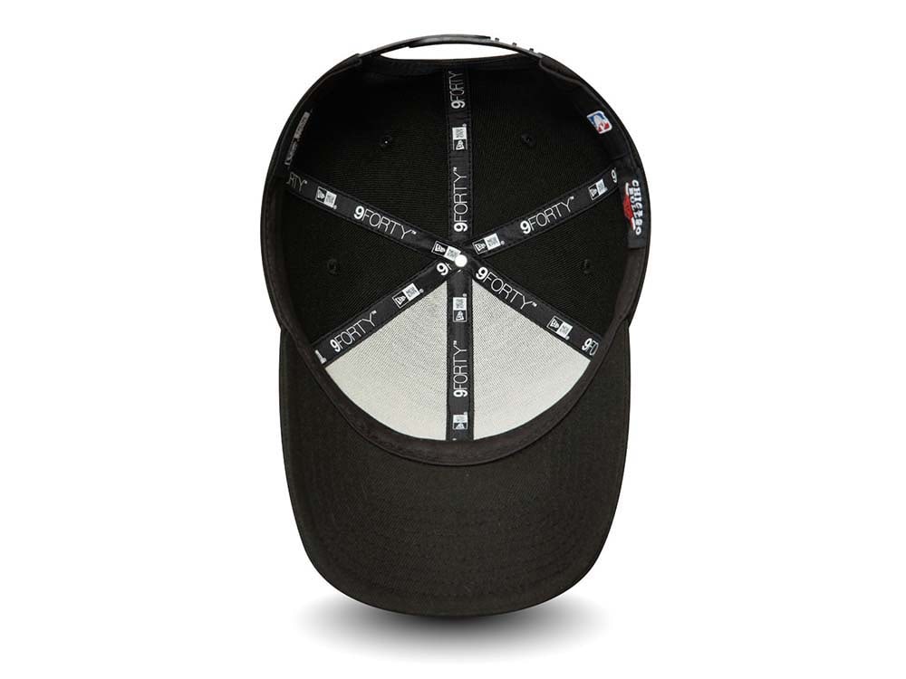 New Era Chicago Bulls Pop Logo 9Forty Snapback Hat