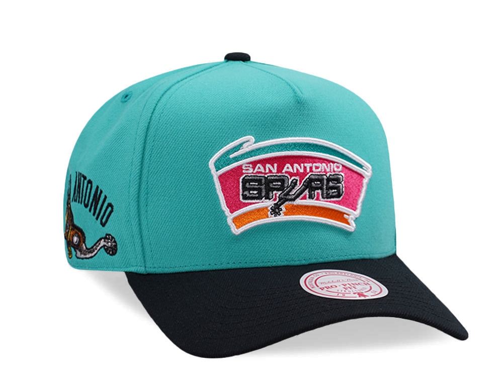 Mitchell & Ness San Antonio Spurs NBA In The City Teal Edition Pro Pinch Fit Snapback Hat