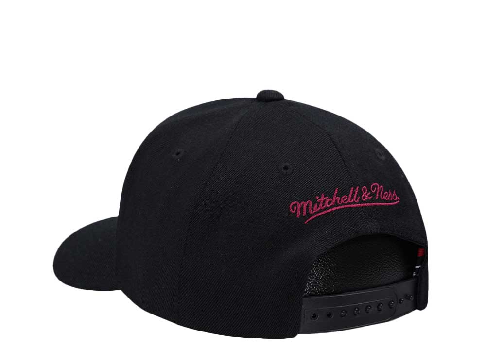 Mitchell & Ness Colorado Avalanche Hardwood Classic Red Flex Update Snapback Hat