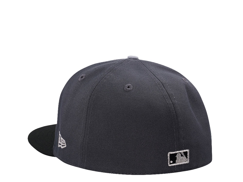 New Era San Francisco Giants 25th Anniversary Dark Gray Two Tone Horror Edition 59Fifty Fitted Hat