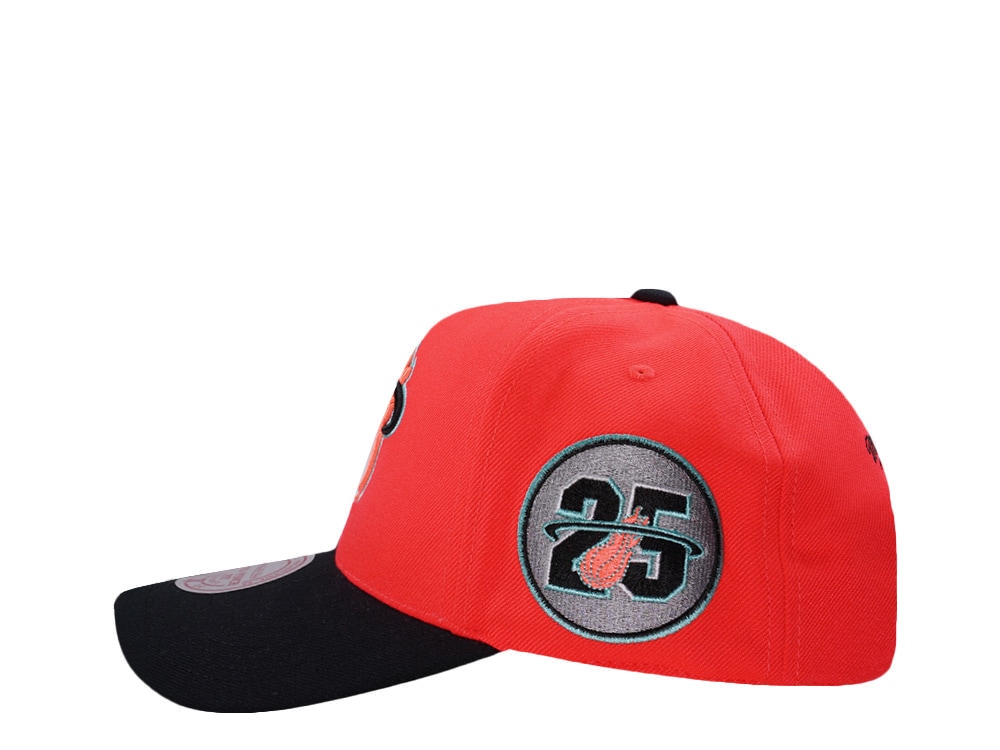 Mitchell & Ness Miami Heat NBA In The City Neon Orange Edition Pro Pinch Fit Snapback Hat