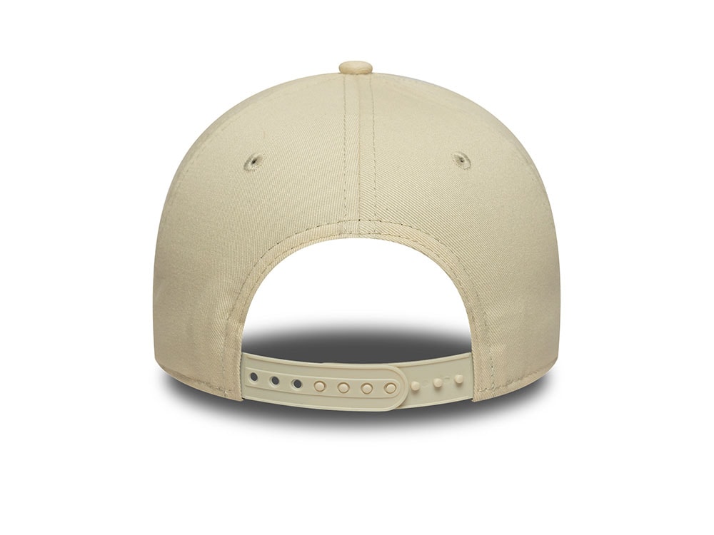New Era New York Yankees League Essential 9Forty A Frame Snapback Hat