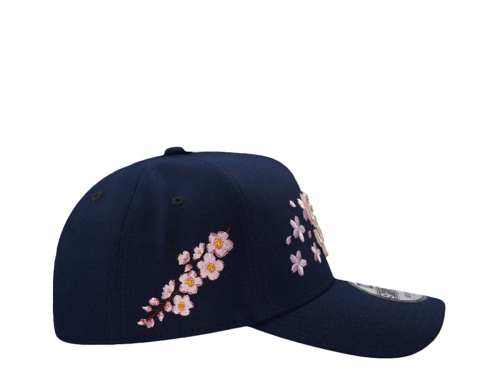 New Era San Francisco Giants Ocean Sakura Edition 9Forty A Frame Snapback Hat