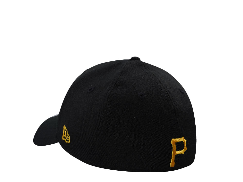 New Era Pittsburgh Pirates Black Script Edition 39Thirty Stretch Fit Hat
