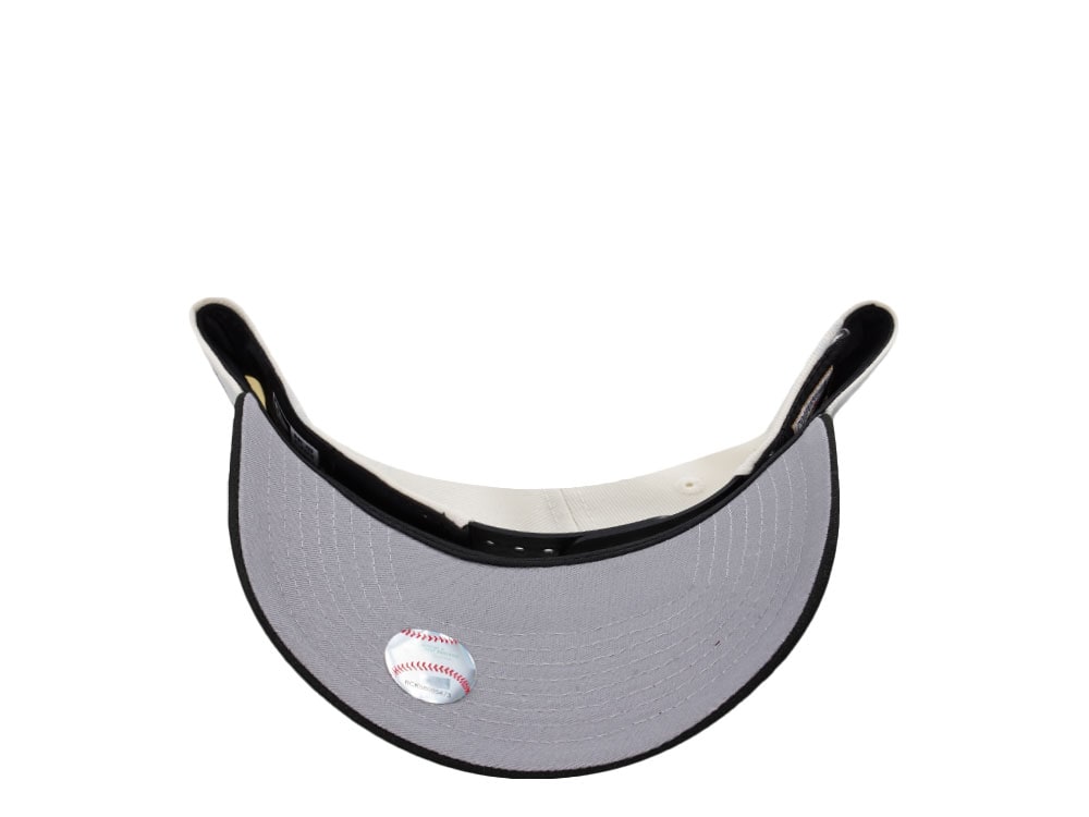 New Era New York Yankees World Series 1996 Script Chrome Two Tone Edition 9Forty A Frame Snapback Hat
