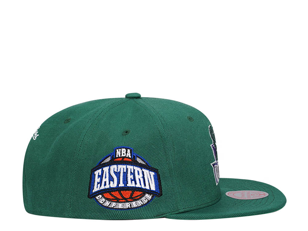 Mitchell & Ness Milwaukee Bucks Conference Patch Green Snapback Hat