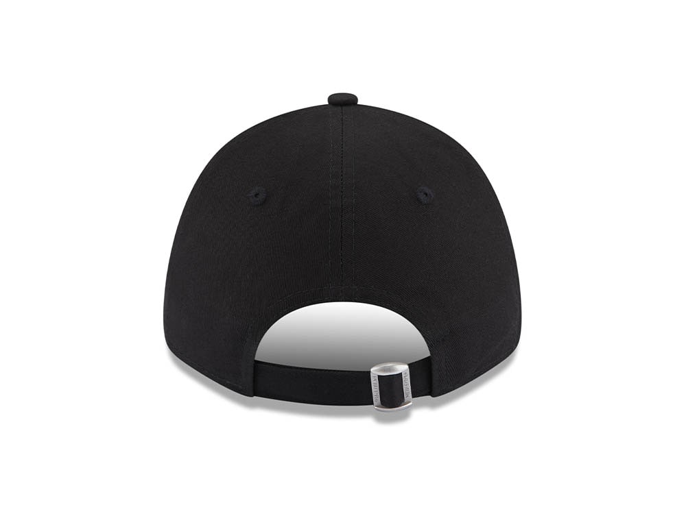 New Era New York Yankees Metallic Logo Black Womens 9Forty Snapback Hat