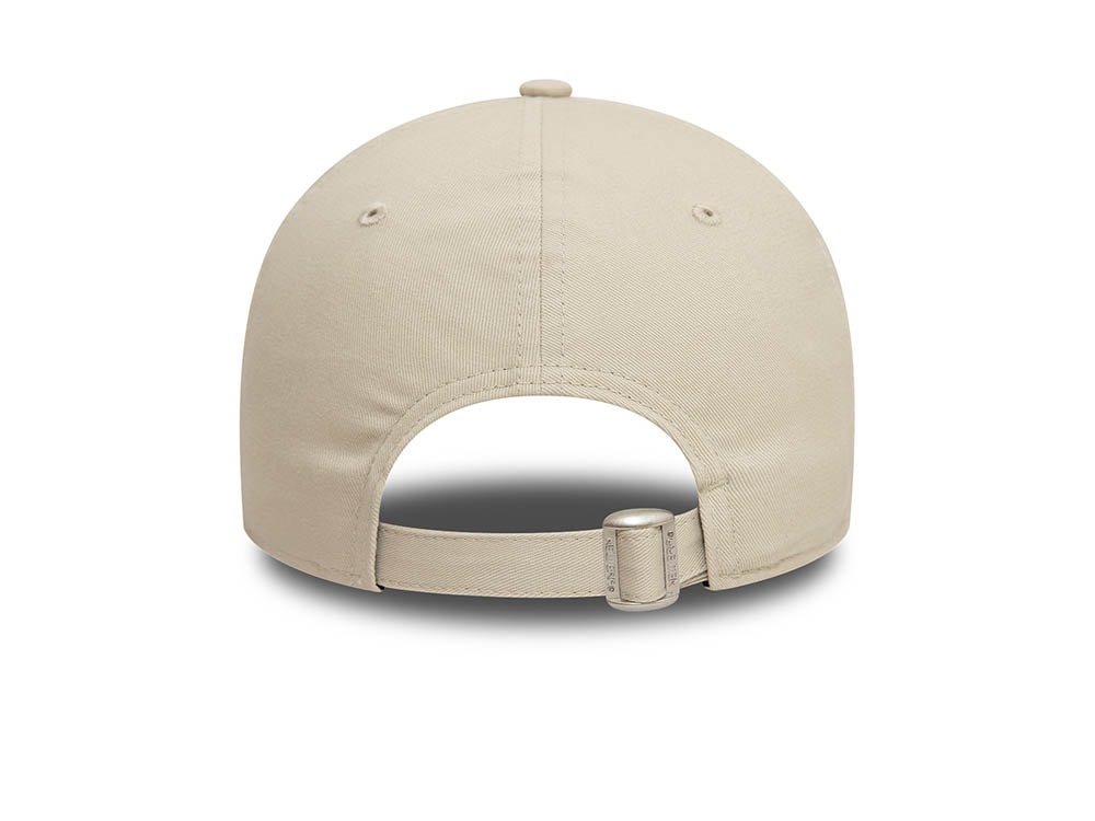 New Era New York Yankees Team Outline White 9Forty Strapback Hat