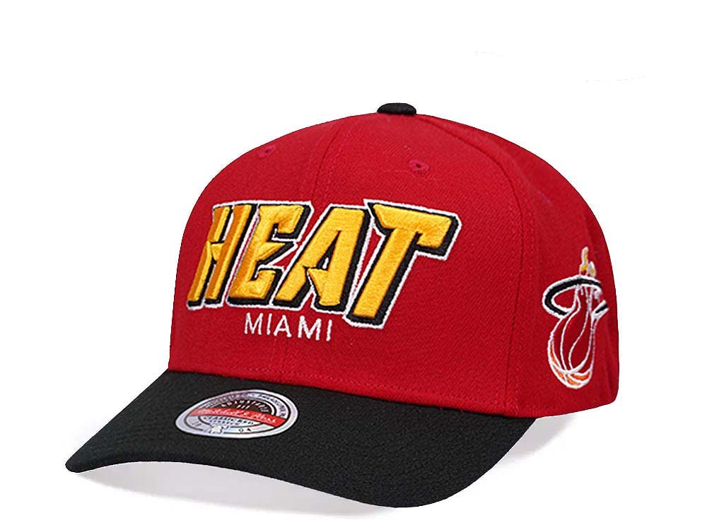 Mitchell & Ness Miami Heat Shredder Stretch Hardwood Classic Red Flex Snapback Hat