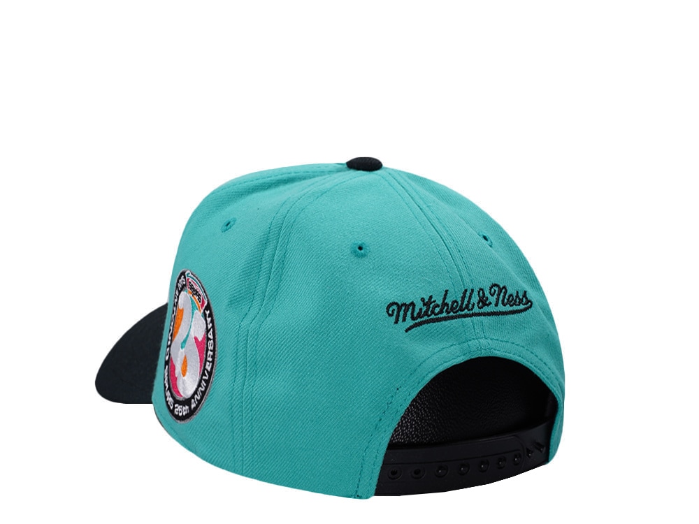 Mitchell & Ness San Antonio Spurs NBA In The City Teal Edition Pro Pinch Fit Snapback Hat