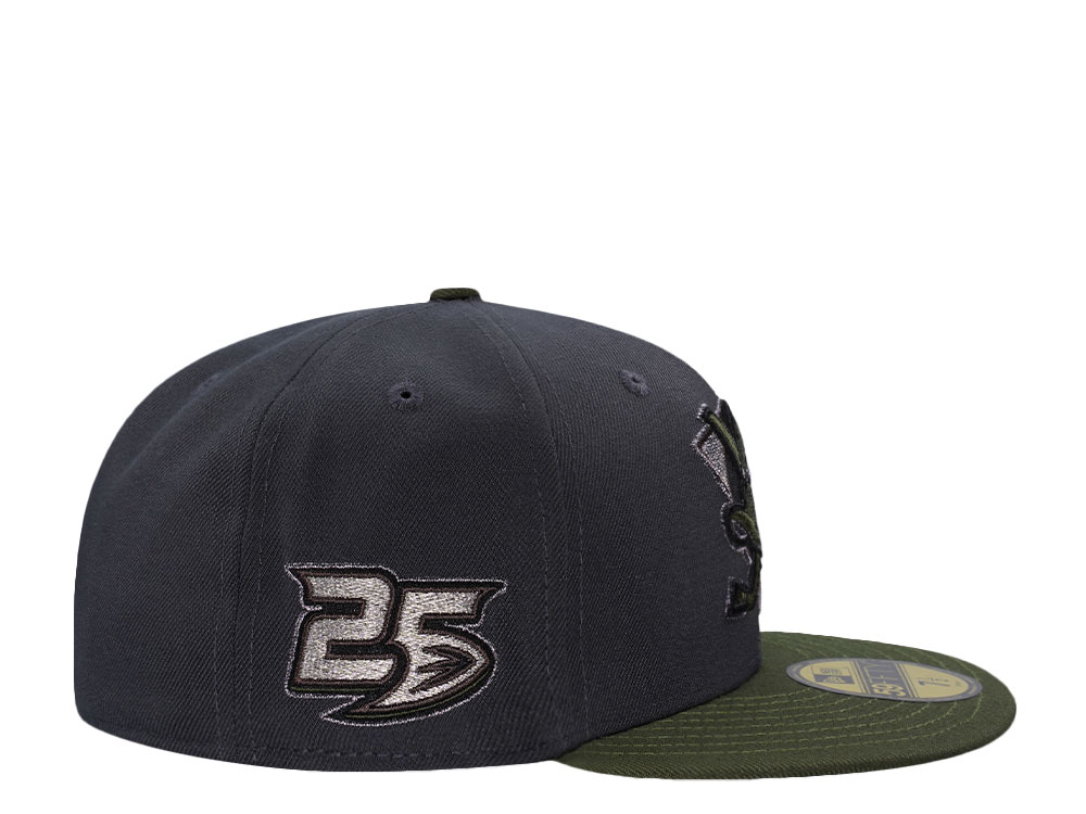 New Era Anaheim Ducks 25th Anniversary Hunter Green Two Tone Edition 59Fifty Fitted Hat