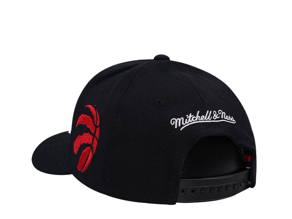 Mitchell & Ness Toronto Raptors Team Script 2.0 Stretch Classic Red Flex Snapback Hat